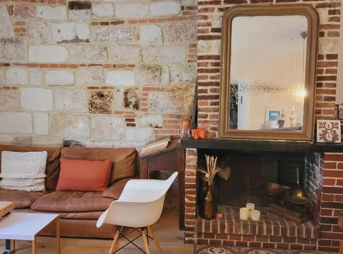 -parking Prive -la Batisse -coeur Historique - La Clef De *