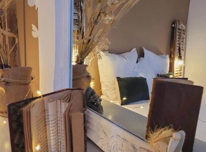 -parking Prive -la Batisse -coeur Historique - La Clef De Apartment Honfleur