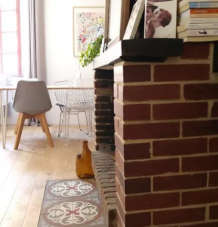 -la Batisse -parking Prive -coeur Historique - La Clef De Appartement *