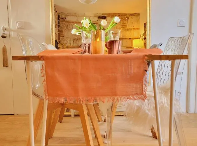 -parking Prive -la Batisse -coeur Historique - La Clef De Онфлёр