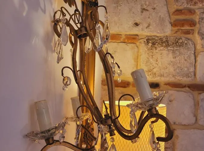 -parking Prive -la Batisse -coeur Historique - La Clef De * Онфлёр